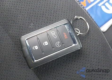 2022 Jeep Grand Cherokee L Altitude 4X4 из США, поврежденный, VIN 1C4RJKAG1N8545418